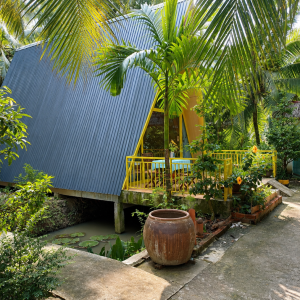 private room in ben tre