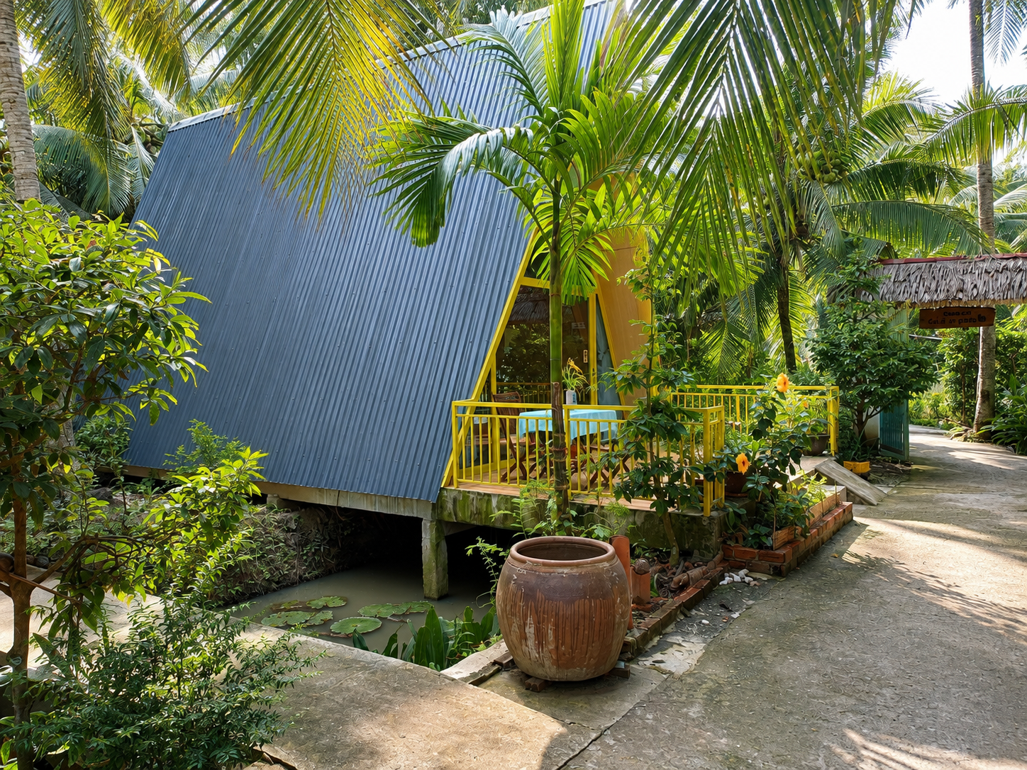 private room in ben tre
